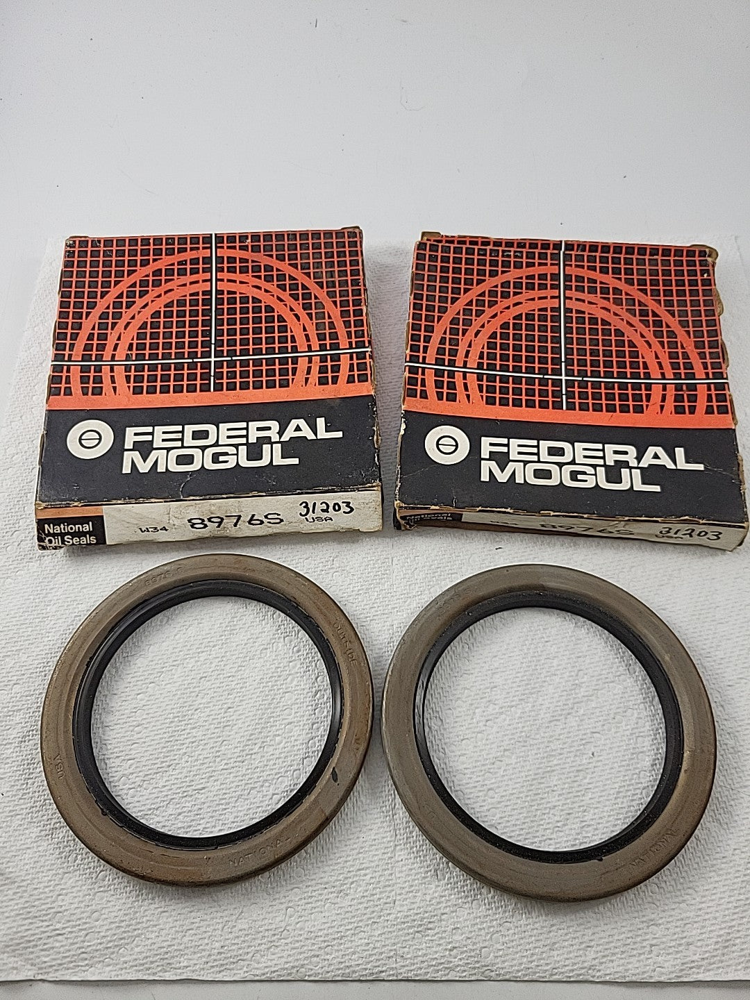 National 8976S Wheel Oil Seal QTY 2