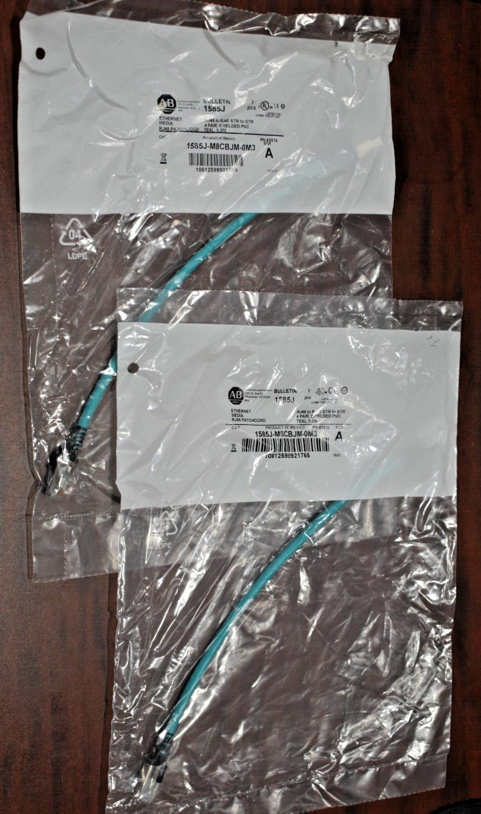 x2 Allen Bradley 1585J-M8CBJM-0M3 Ser. A Ethernet RJ45 Patchcord Cable 3.0m