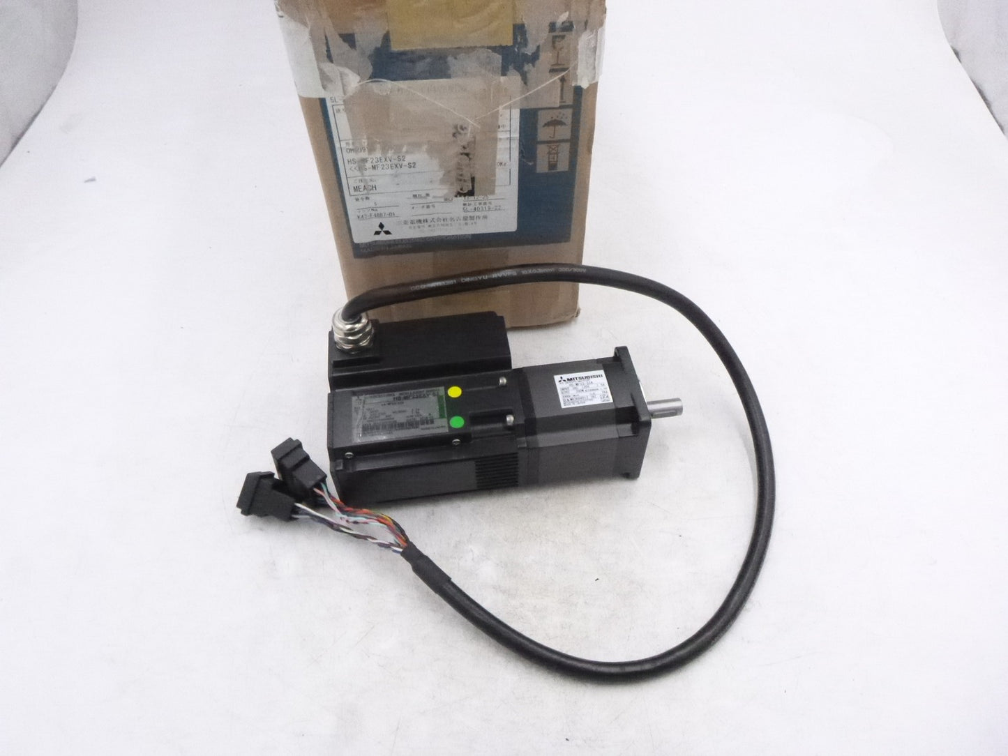 Genuine Mitsubishi HS-MF23-S2A AC Servo Motor 3AC 120V 1.5A 200W 3000r/min