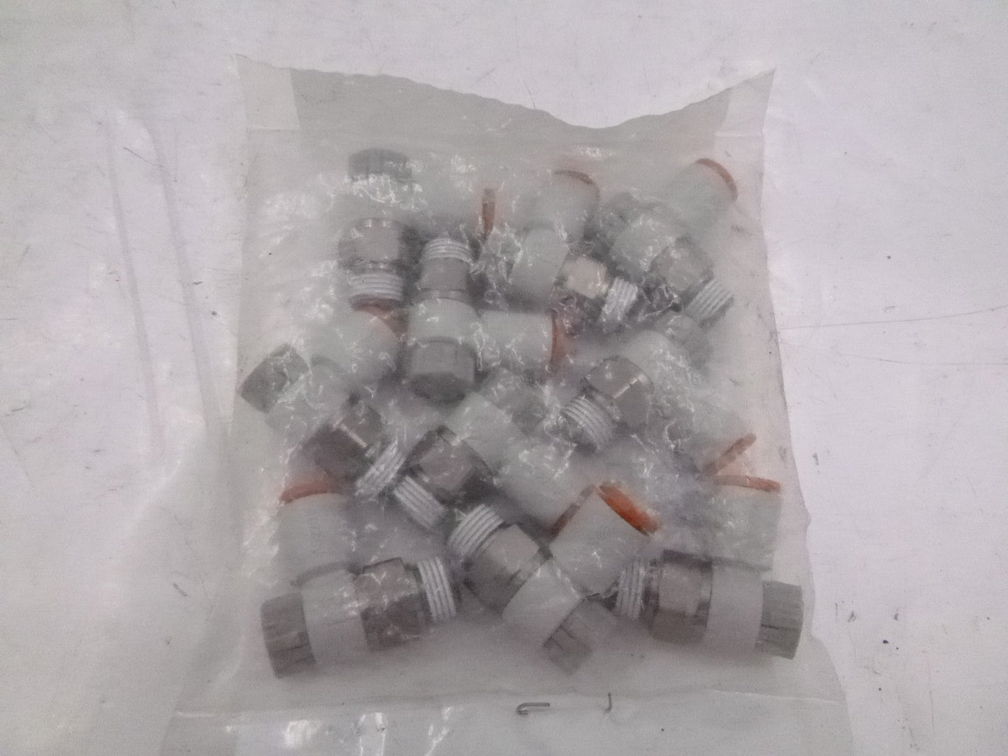 10 Pack SMC Flow Control One Touch Fitting  1/4"/1/8 " Valve Body Size 1/4