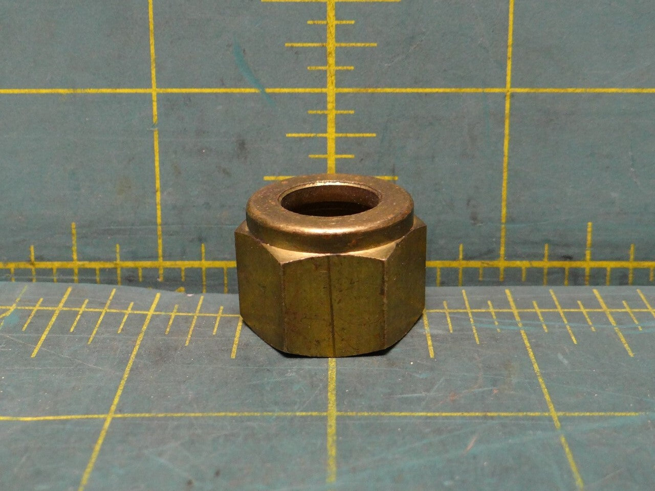 Swagelok B-1212-1 Brass Nut for 3/4 in. Swagelok Tube Fitting 3/4-20