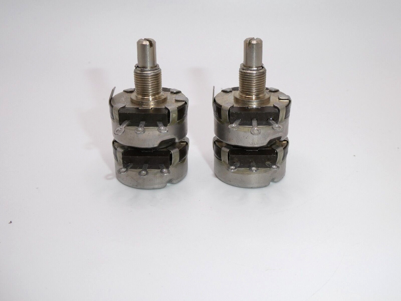 Tektronix Clarostat 100K Potentiometers 1/4 Shafts 311-0028-00 "Lot of 2"
