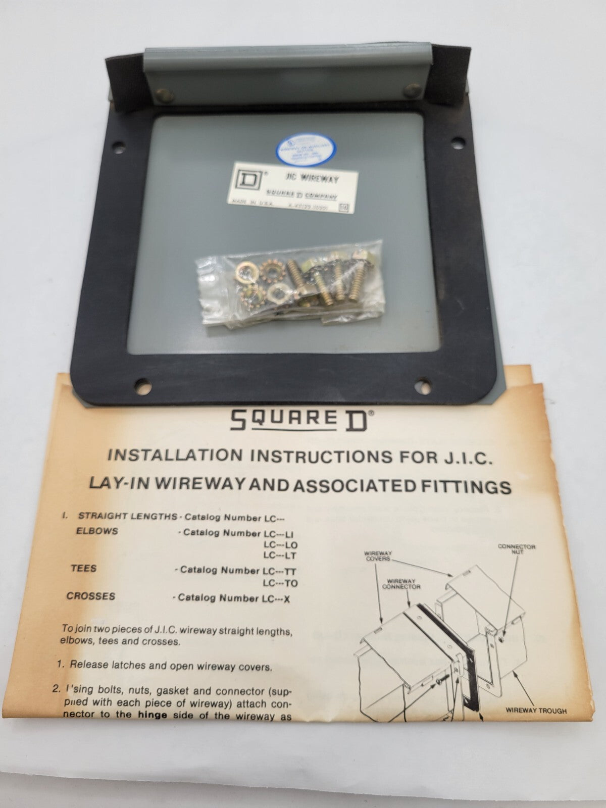 Square D 44653 JIC LC-6CP Oiltight Lay-in Wireway Closure Plate Size 6" x 6"