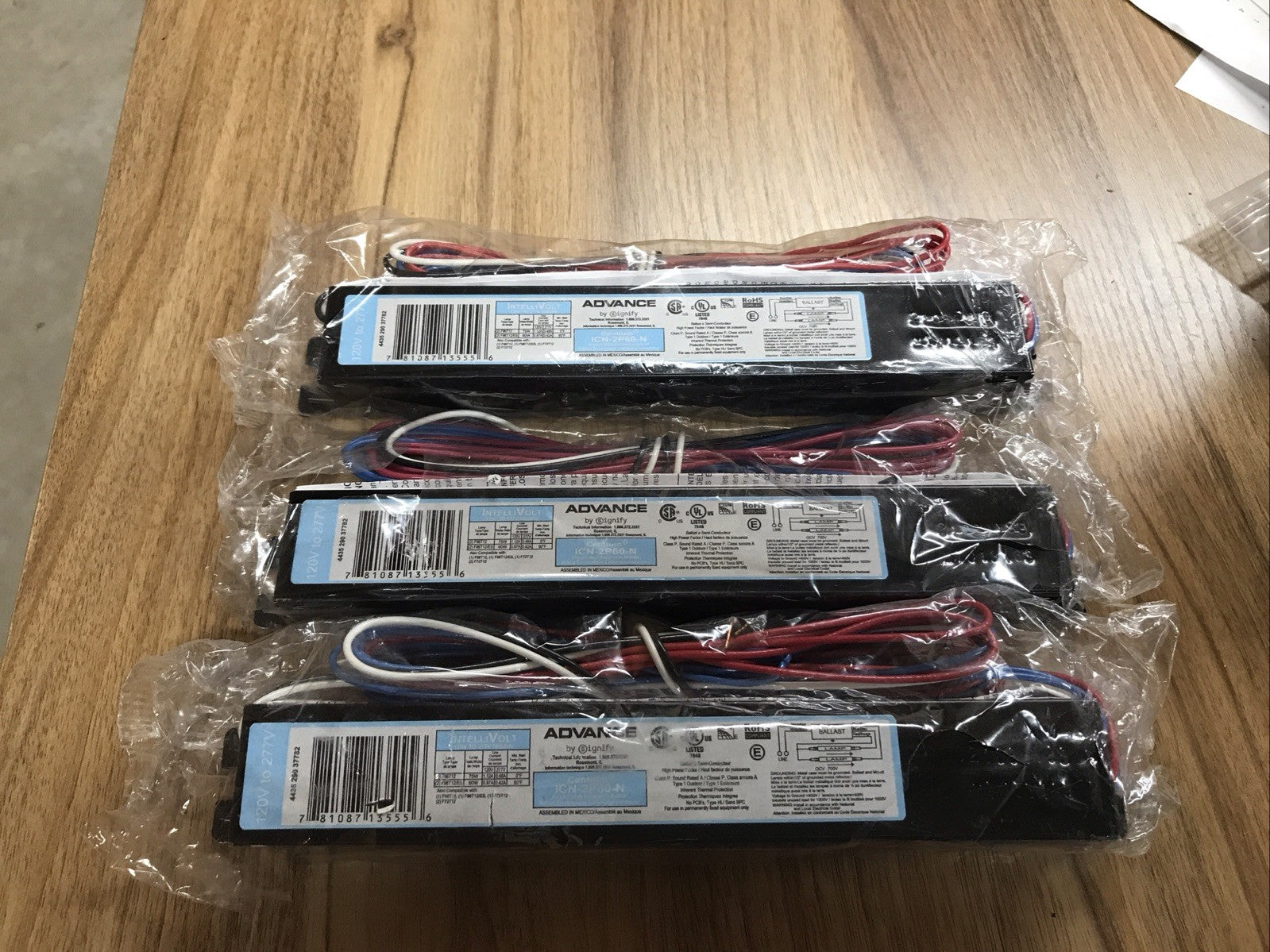 Philips Advance Centium ICN-2P60-N Electronic Ballast 120V to 277V .New.Lot Of 3