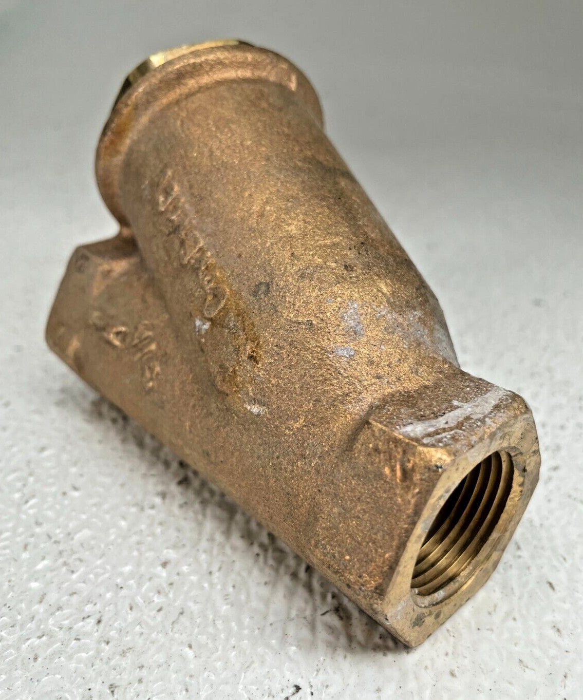 CONBRACO Bronze Y-Strainer 3/4" NPT Thread / 400 psi WOG / 20-Mesh SS Screen