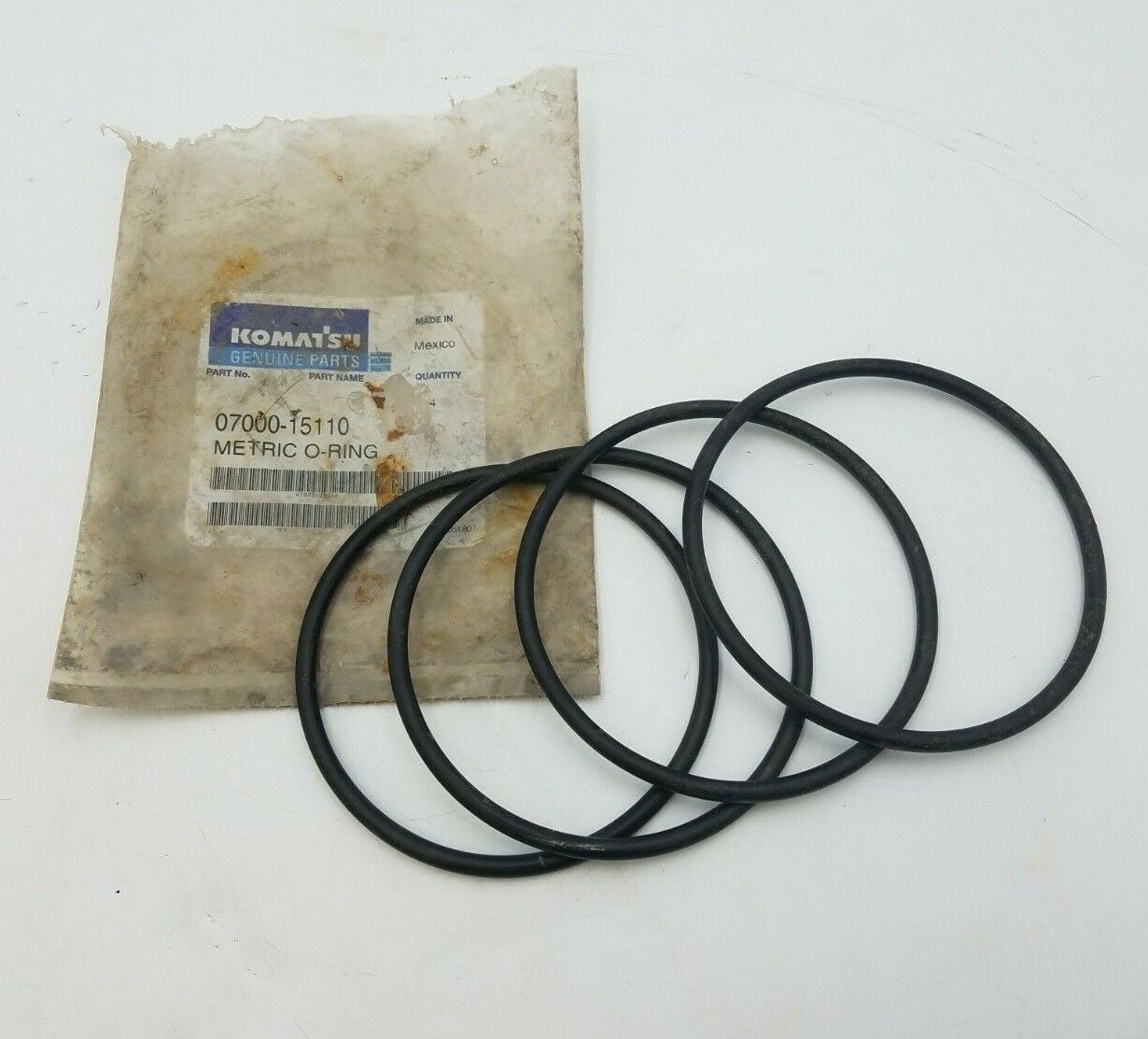 4 PC Komatsu 07000-15110 Metric O-Ring Heavy Equipment Replacement Parts NOS