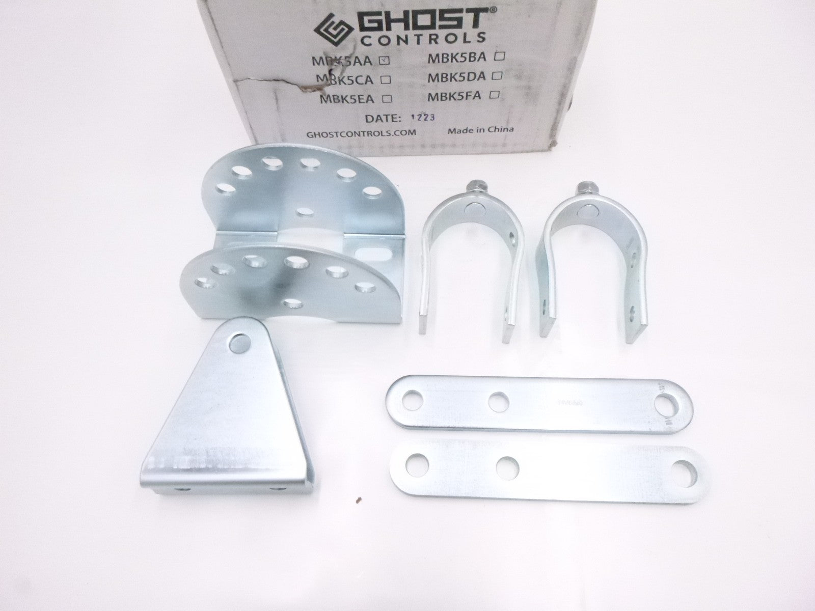 Ghost Controls MBK5AA Gate Bracket Hardware Kit for First Arm of T-Series Opener