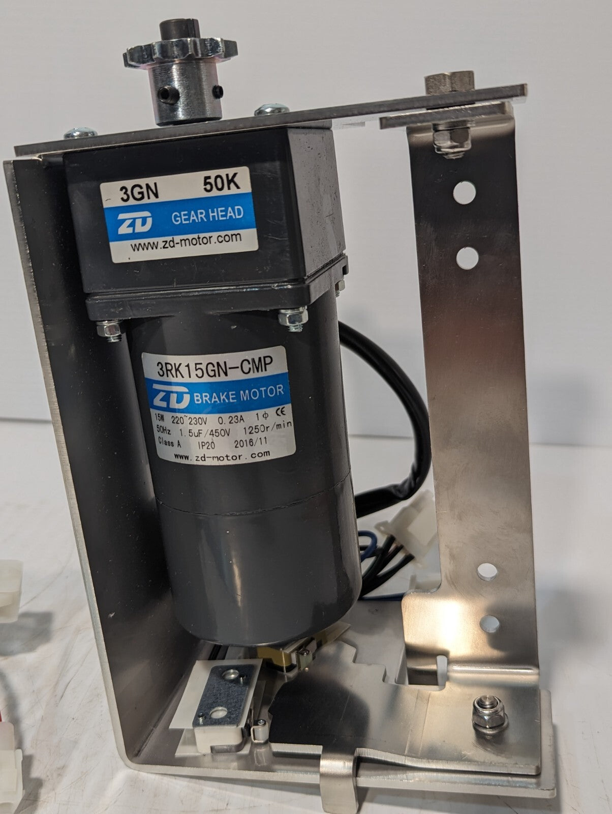 Getinge 6001527175, ZD 3RK15GN-CMP Gear Box Motor 15W 230V 0.23A