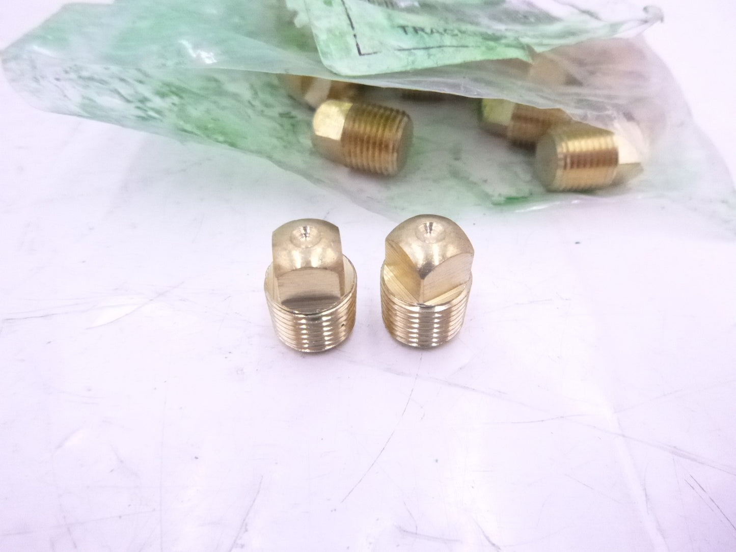 30 Pack Imperial 90306 Brass Square Pipe Plug 1/8"