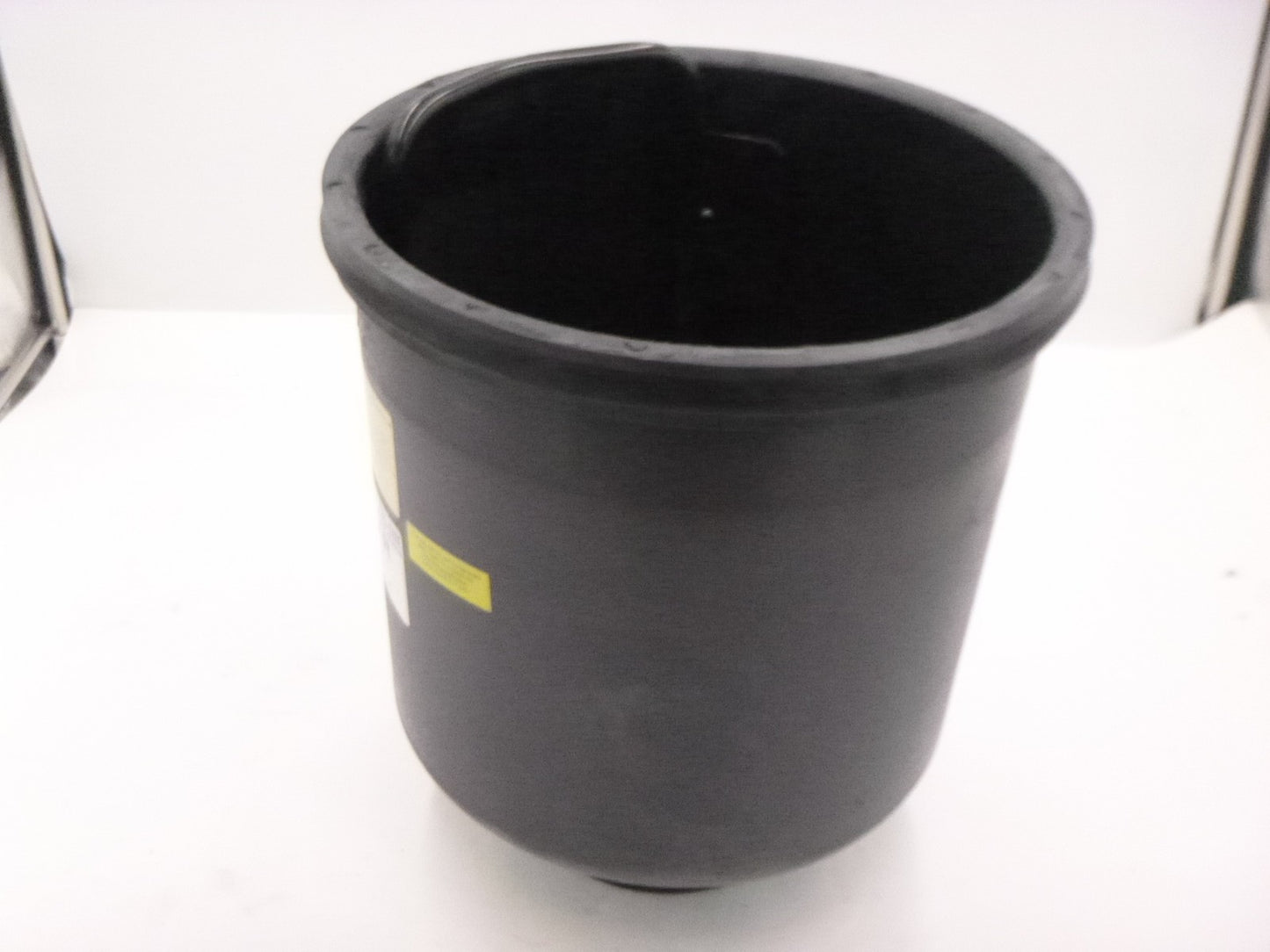 Franklin Fueling Systems 3-1/2 Gallon Spill Bucket With Drain Valve