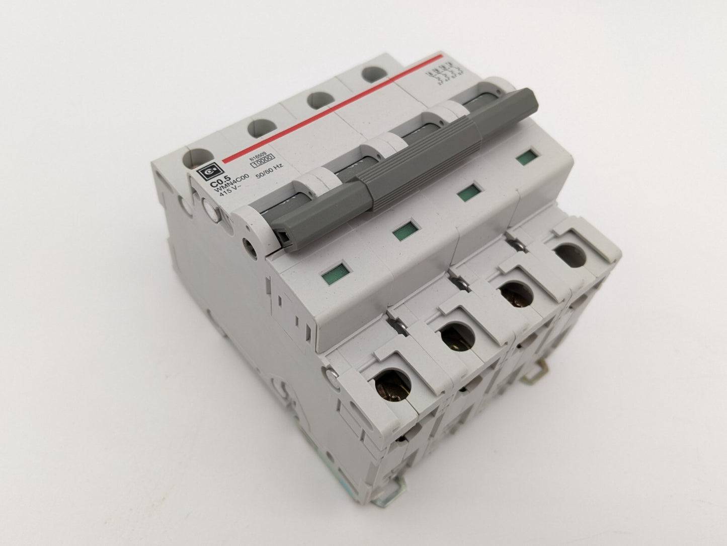 Cutler Hammer	WMN4C00	Miniature Circuit Breaker 0.5 Amp 4 Pole 415 VAC DIN NOS
