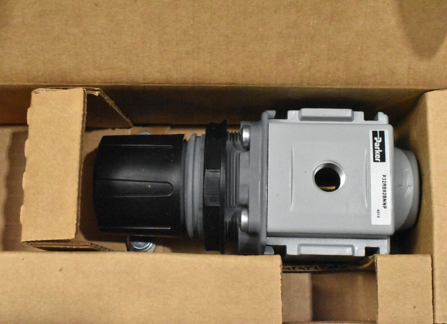 Parker P32RB92BNNP Pressure Regulator 1/4” NPT, 0-125 PSI