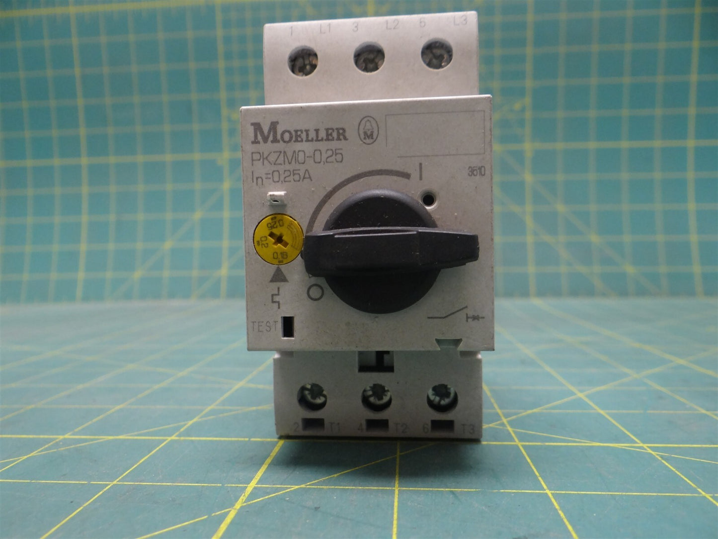 Moeller PKZM0-0.25 PKZM0+BK25/3-PKZOE Manual Self-Protected Motor Control Switch