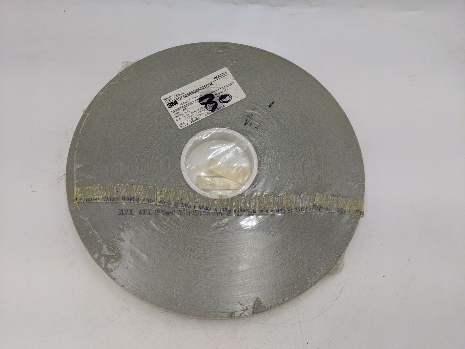 3M 273L 55530 Microfinishing Film Roll Grade 40MIC 49/64"x900'x3" A/O Mineral