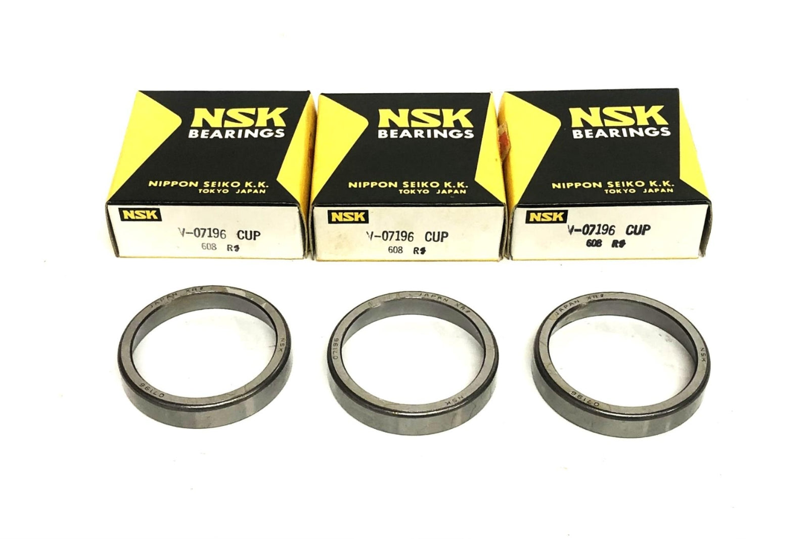 NSK Bearing Tapered Roller Bearing Cup V-07196 (07196) [Lot of 3] NOS