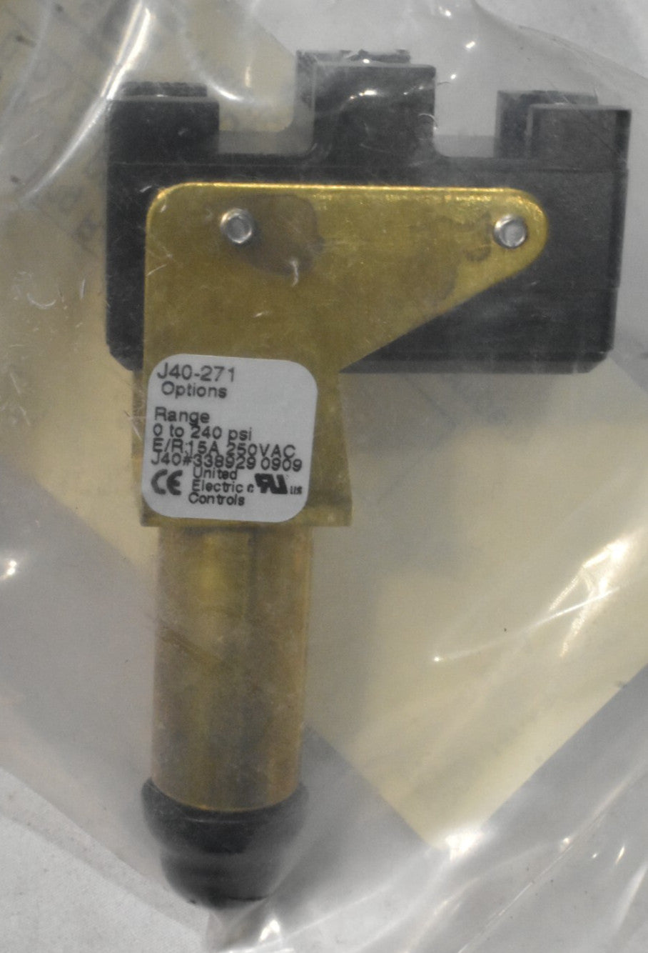 UE United Electric J40-271 Pressure Switch 0-240 PSI New