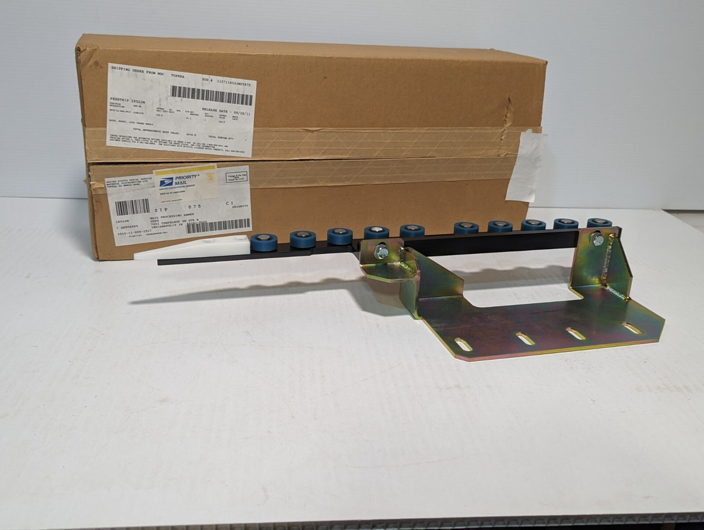 3915-11-000-2917 143K117G Bucket Guide Level Change Module