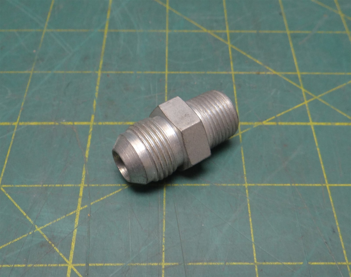 3/8"-18 NPT x 1/2"-16 Male Flare Adapter Steel Fitting, 1 1/2" Long 13/16" Wide