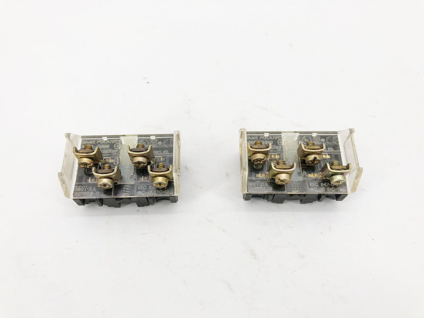 Lot of 2 New Allen Bradley 800T-XA Ser. D Contact Blocks 1 NO - 1 NC - No Box