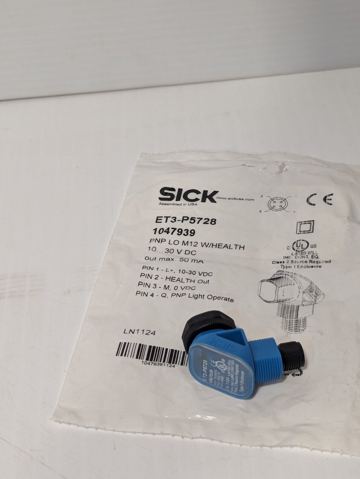 Sick ET3-P5728 Photoelectric Sensor 1047939, 10-30VDC
