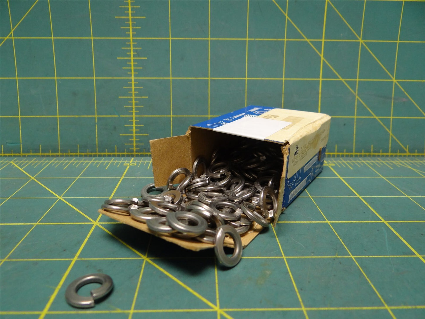 (Qty: 96) 5/16" Medium Regular Spring Split Lock Washer 18-8 Stainless Steel 