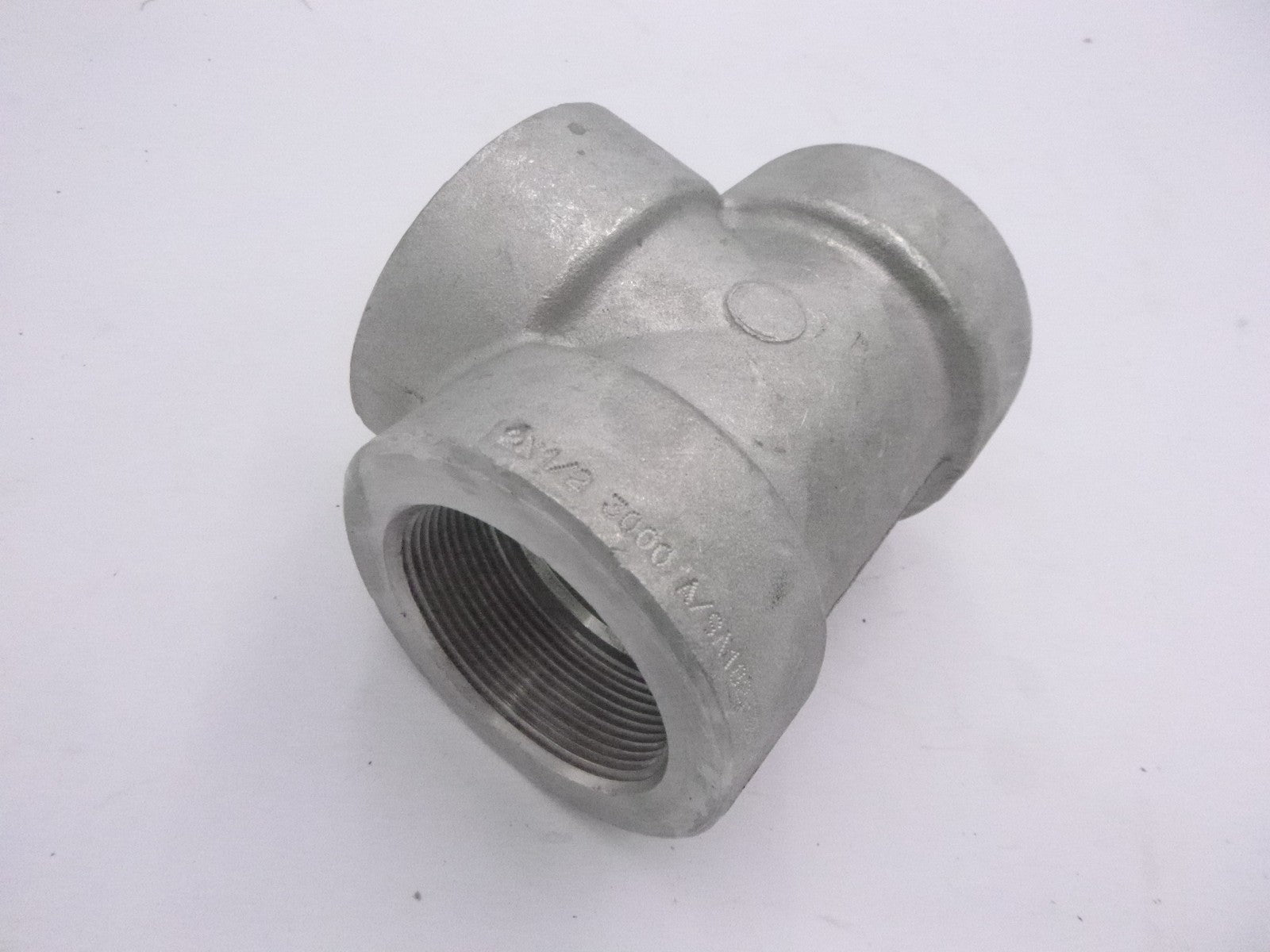 2" x 1/2" Threaded Reducing Pipe Tee Fitting Carbon Steel 3000#