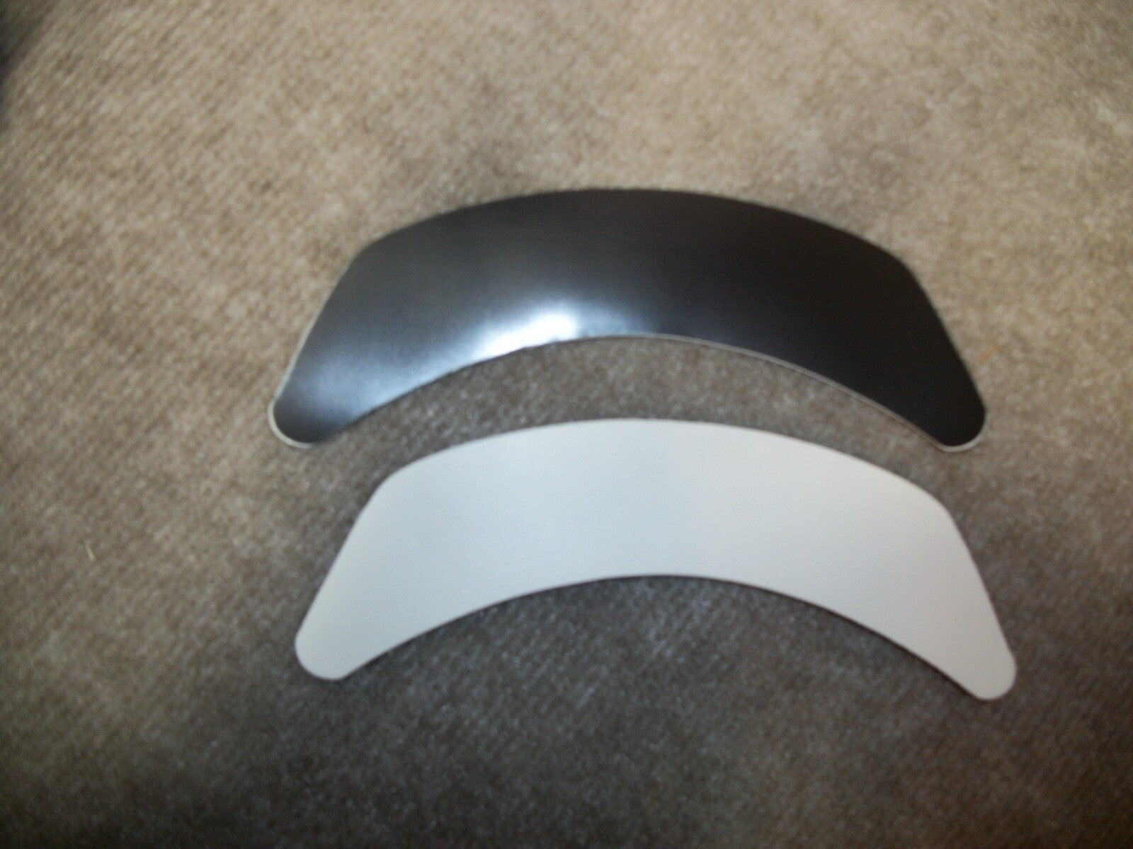 LOT OF 2 STICK ON BANANA MAGNETS 7-3/4 X 1-1/4 FOR HARD HATS  MODEL HH-0372