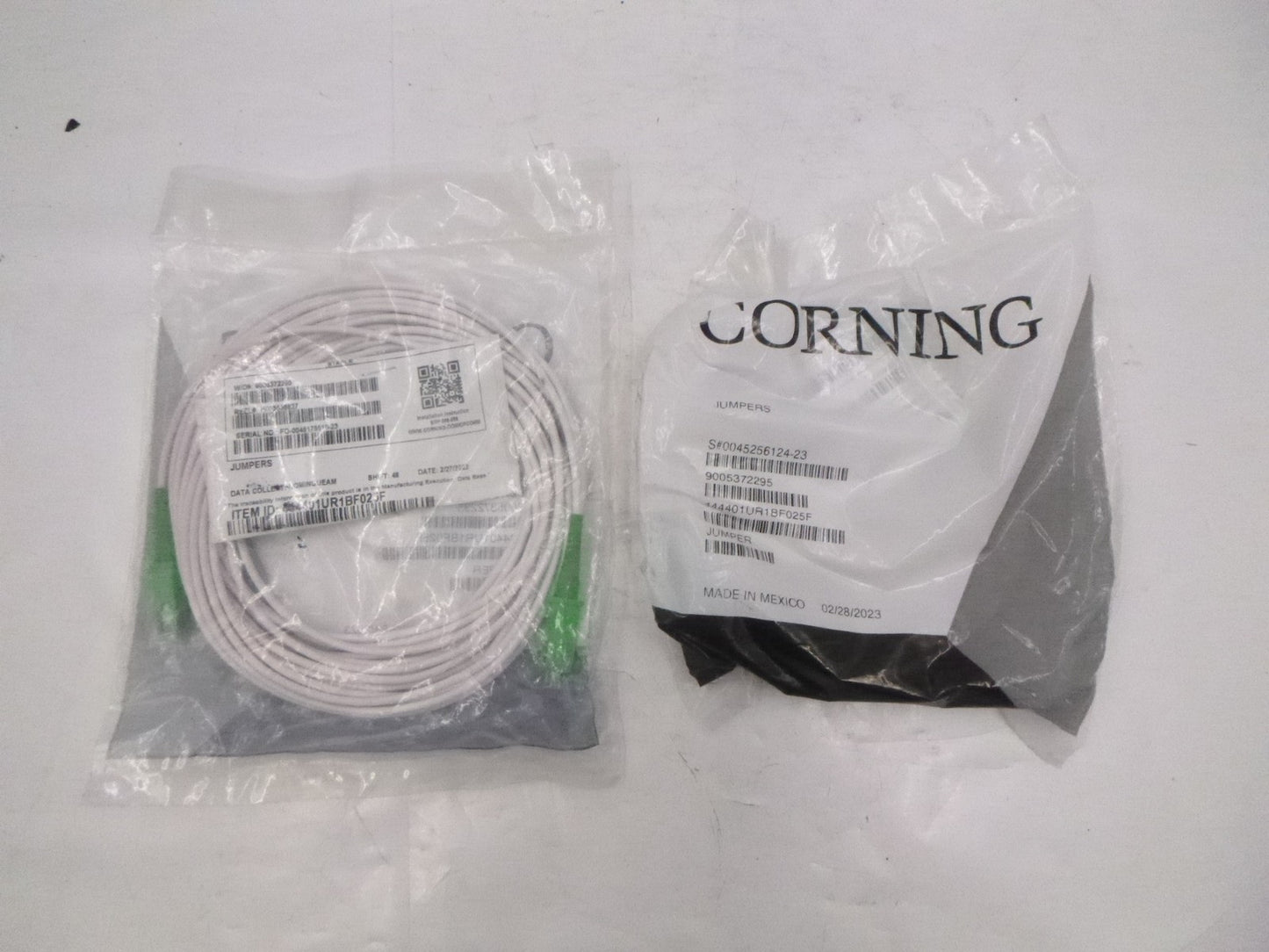 2 Pack 25' Corning SM Fiber Optic Patch Cable 444401UR1BF025F White 2.9mm SC/APC