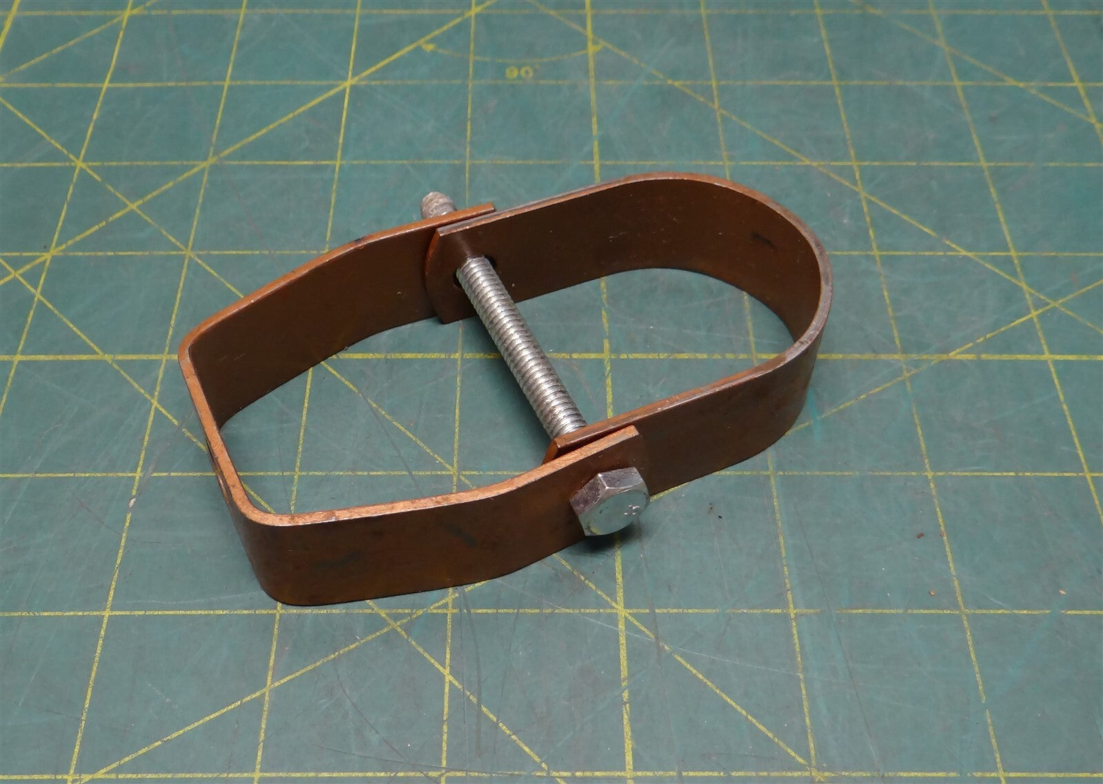 1-1/2" Enamel Plated Steel Clevis Hanger, 4" Length, 3" Width, 7/8" Height