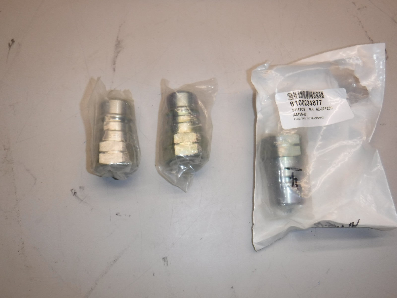 Haagen Daz Am15-12 3/4 in fpt coupler lot of 3 Breco B-6602-12-12