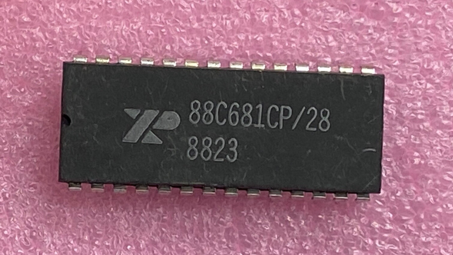 EXAR 88C681CP/28 dual channel UART (DUART) Integrated Circuit