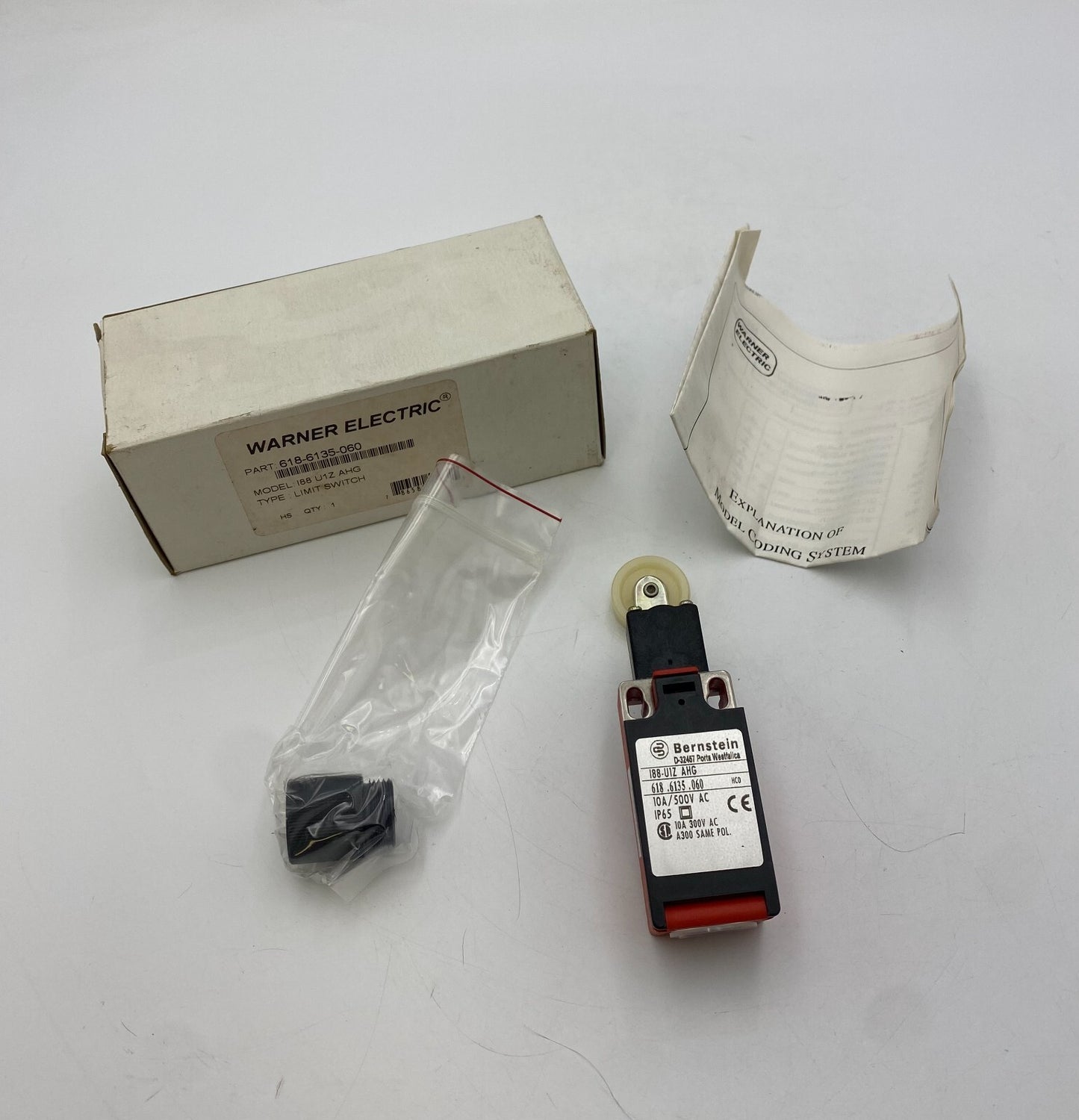 Warner Bernstein 618-6135-060 Limit Switch 10 Amp 300VAC/500VAC with Roller Head