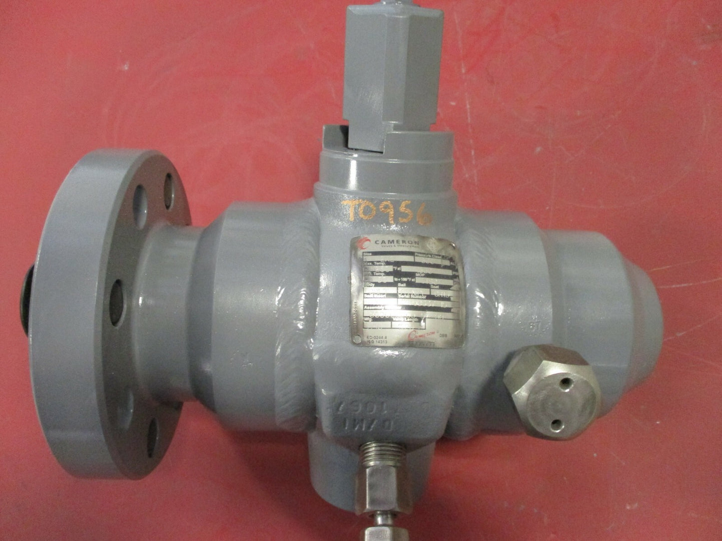 Ball Valve CAMERON 2" 600 Bevel x Flange End Welded Body Trunnion Full Port