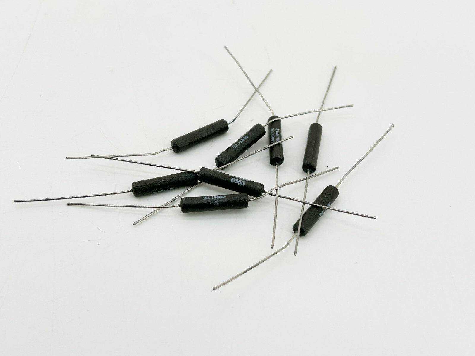 New Lot of 8 Ohmite 95J6R8 Resistor 5W 6.8OHMS VIT Mold 5%