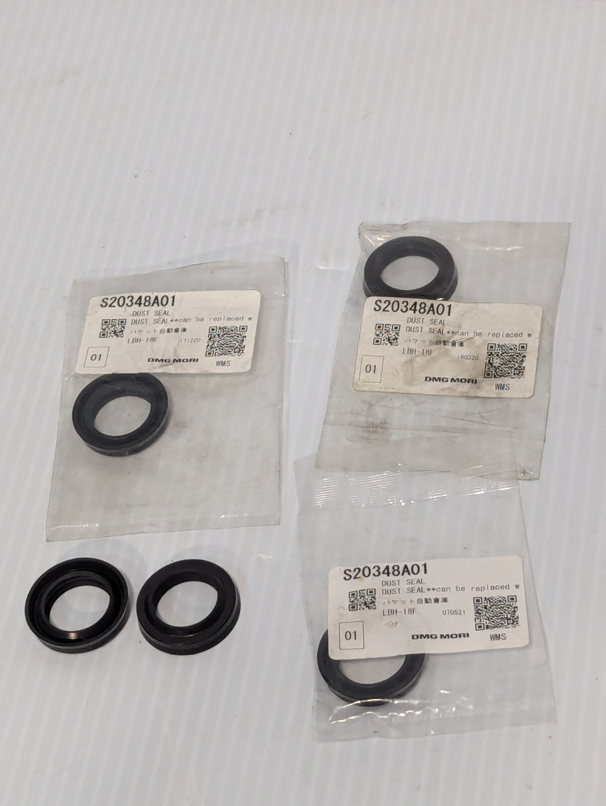 Lot of 5 LBH-18F Heat Resistant Dust Seals (Integrated Groove Mount) - Free Ship
