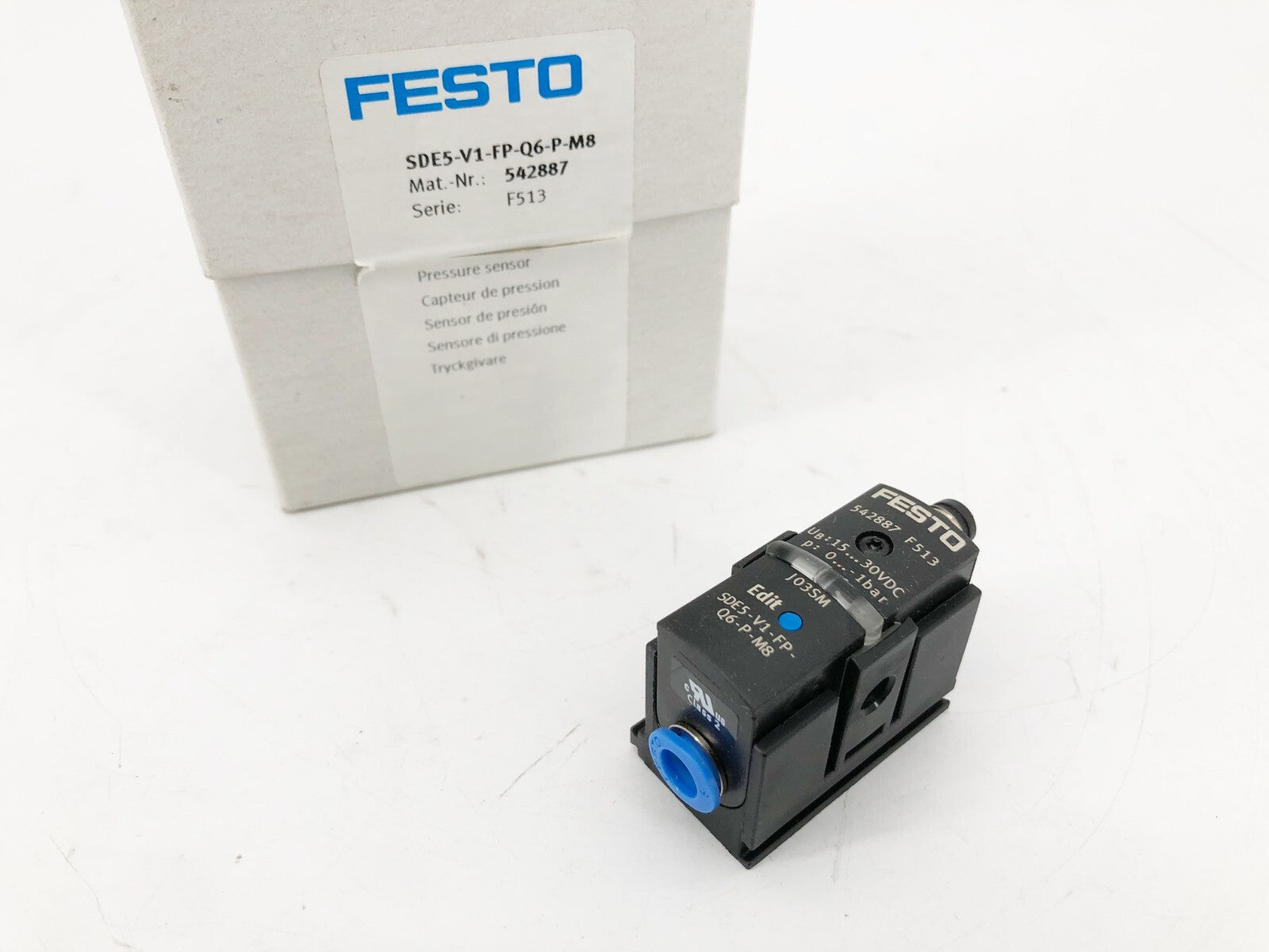 New Festo SDE5-V1-FP-Q6-P-M8 Pressure Sensor 542887