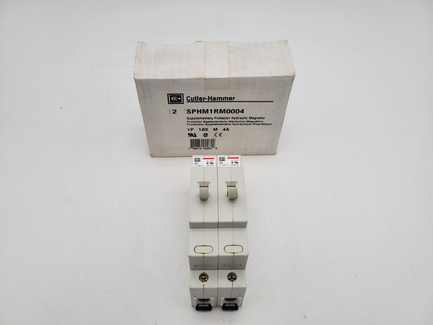 2 Piece Box Cutler Hammer SPHM1RM004 Circuit Breaker Hydraulic Magnetic 4 Amp