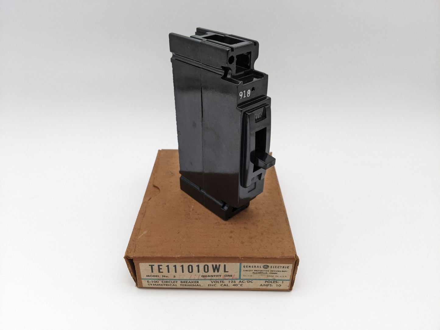 General Electric TE111010WL Bolt-On Circuit Breaker 10A 125V 1P 1PH TE 125 Volt