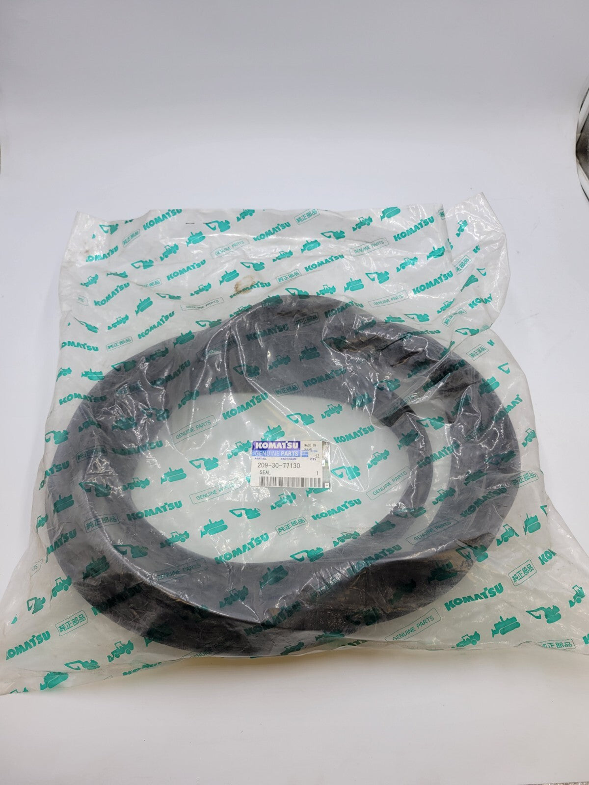 Komatsu 209-30-77130 Seal Heavy Duty Equipment Replacement Parts For Repair NOS