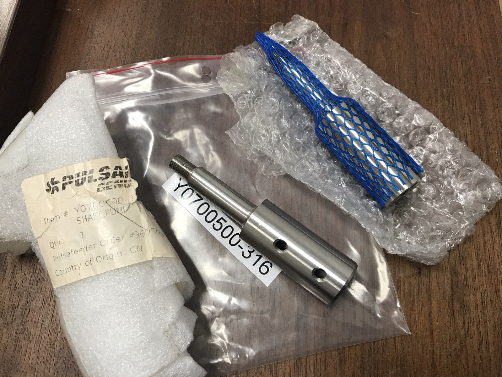 NEW OLD STOCK PULSAFEEDER STAINLESS STEEL PUMP SHAFT Y0700500-316 Lot Of 2