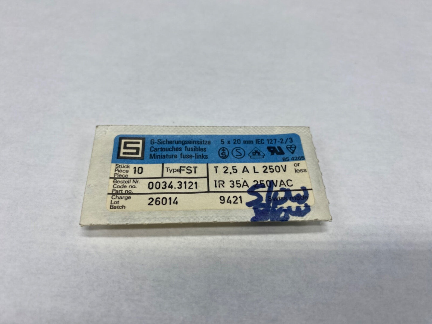 Schurter  glass fuse, qty 10 bulk lot 0034.3121, 5x20mm, 2.5A/250v time delay