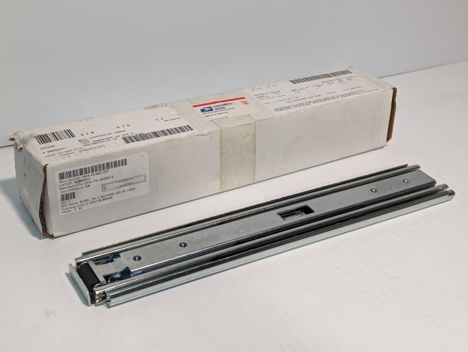 3915-12-000-1727 432357-2 3-Section Locking Slide, 432-18