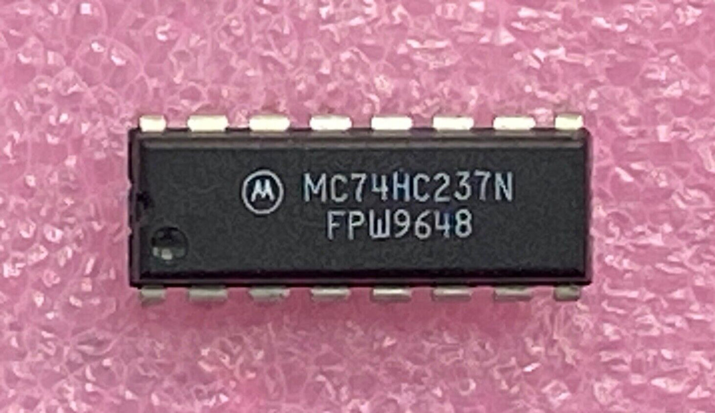 Motorola MC74HC237N 3-line to 8-line decoders/demux Integrated Circuit