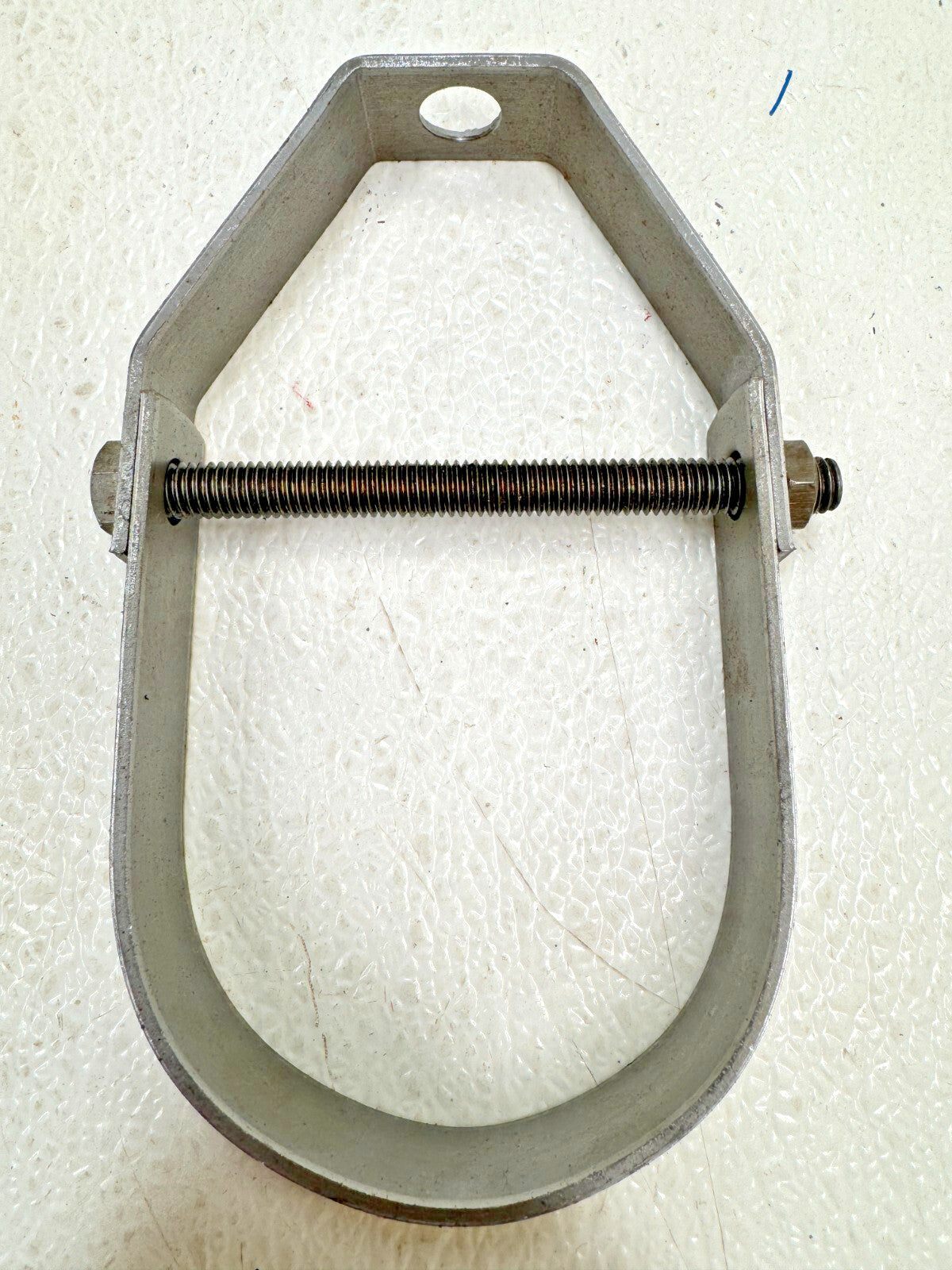 PHD Fig: 440 Adjustable Clevis Hanger 3" IP (3.50 OD) Black Steel, Fits 1/2" Rod