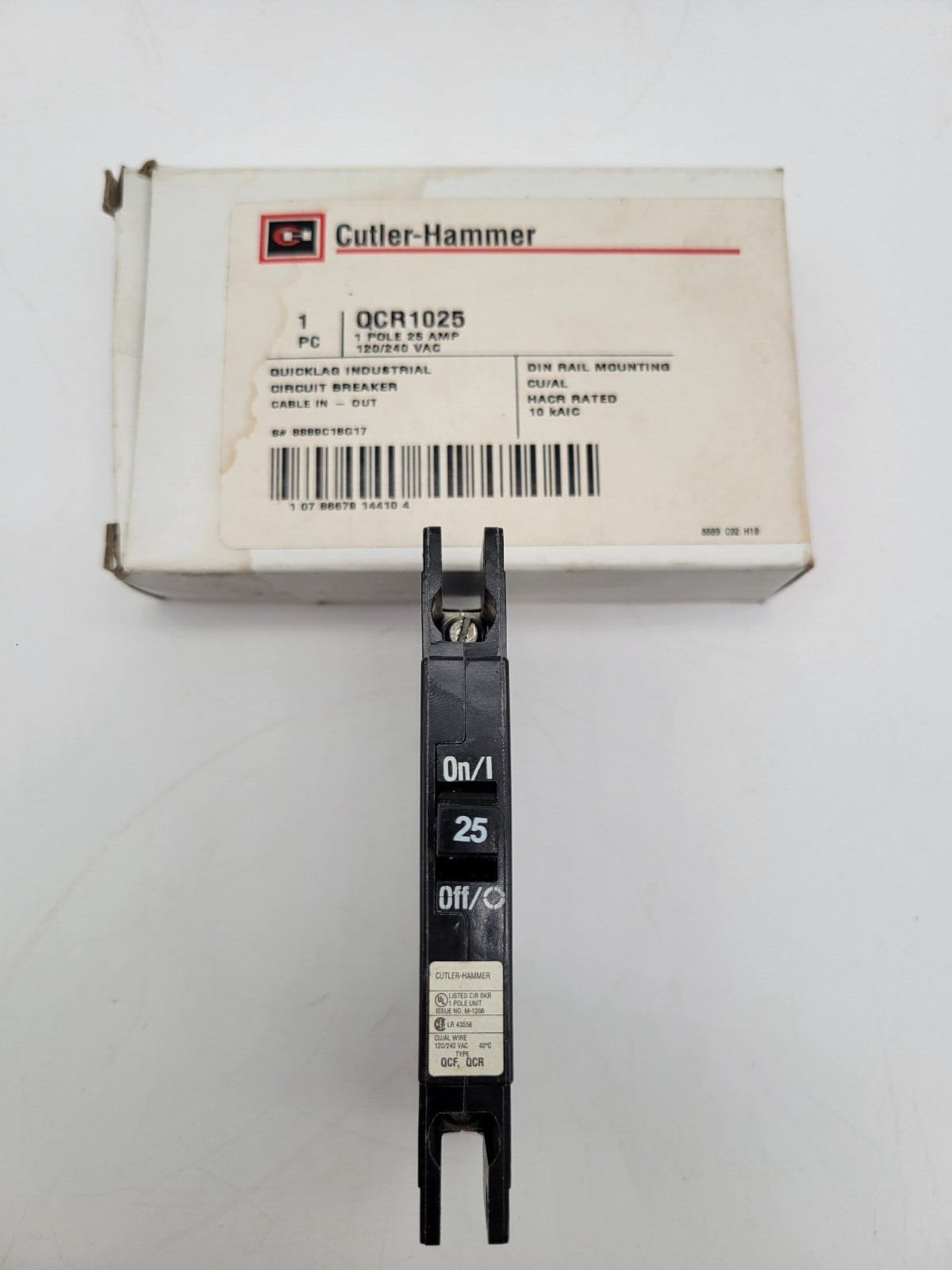 Cutler-Hammer QCR1025 Circuit Breaker 25 Amp 240VAC 1 Pole DIN Rail Mount NOS