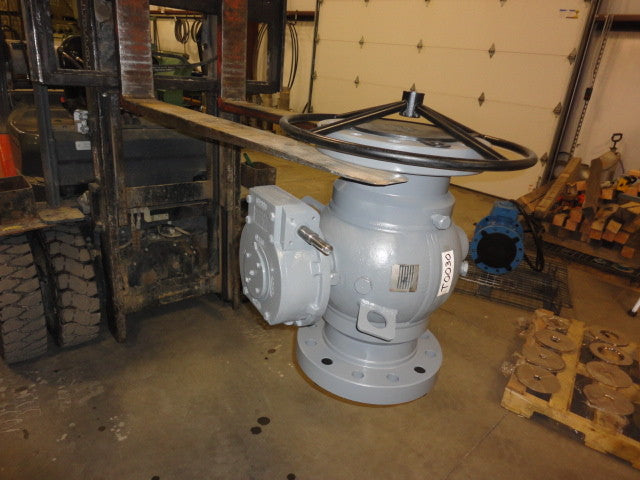 Ball Valve Cameron T31 8" 600 Flanged Full Port Trunnion Gear Op W/ Wheel