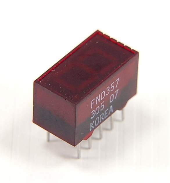 Lot of 4 - FAIRCHILD FND367 Opto Display, 7-Segment Red LED, New Old Stock