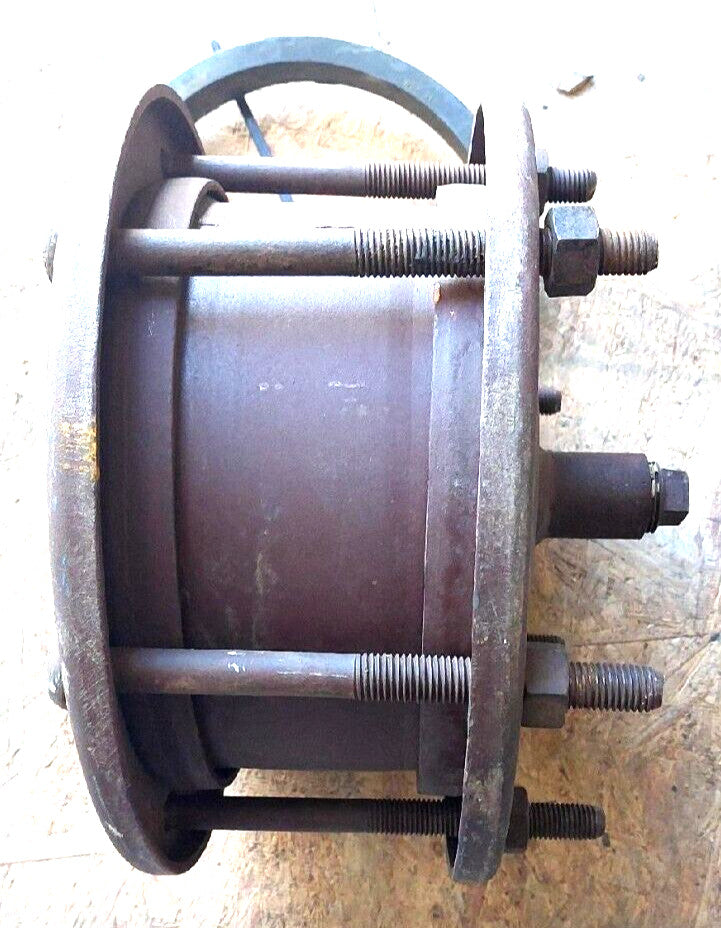 DRESSER 31 Line Cap Coupling Fits 8" (9.30 OD) Cast Iron Pipe w/ 1" Center Tap