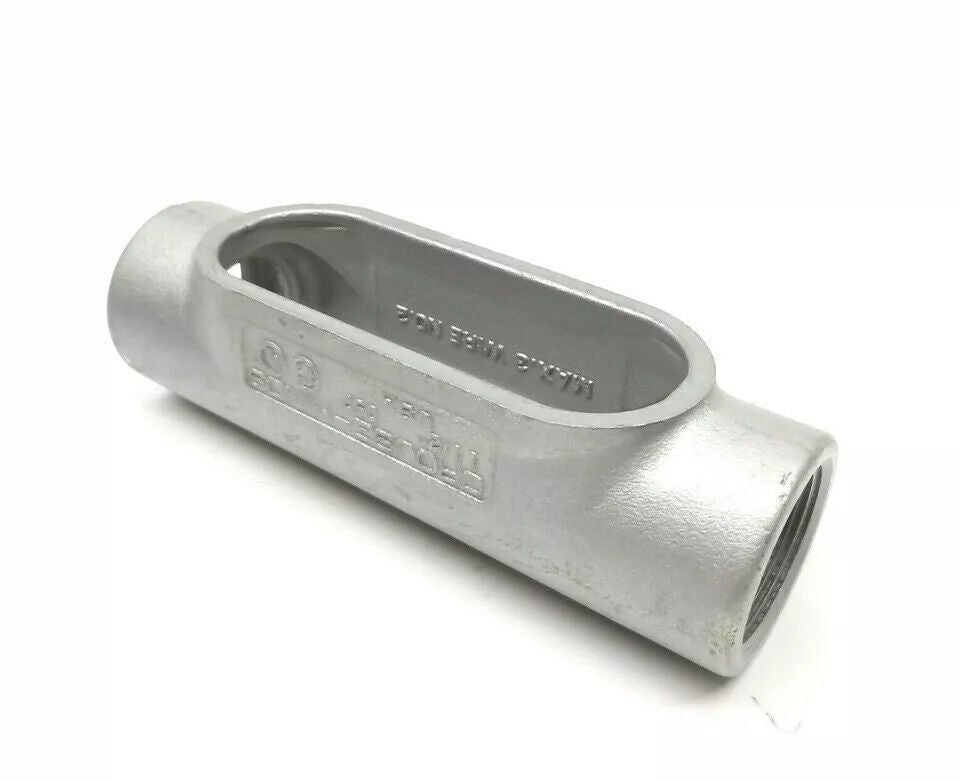 CROUSE HINDS C47 FORM 7 CONDULET 1-1/4" LOT OF 2